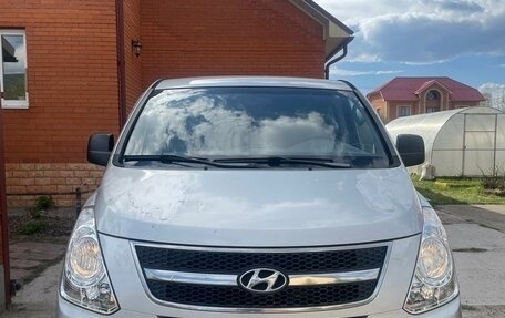 Hyundai Grand Starex Grand Starex I рестайлинг 2, 2008 год, 1 650 000 рублей, 1 фотография