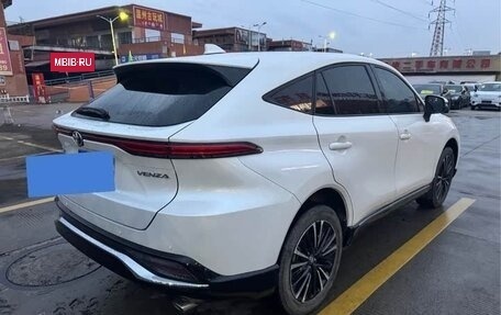 Toyota Harrier, 2022 год, 3 685 030 рублей, 7 фотография