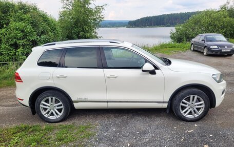 Volkswagen Touareg III, 2011 год, 2 195 000 рублей, 12 фотография