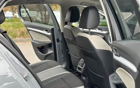 Volkswagen Golf VIII, 2022 год, 1 800 000 рублей, 6 фотография