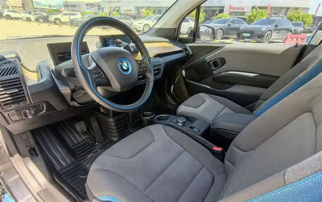 BMW i3 I01 рестайлинг, 2020 год, 1 860 000 рублей, 10 фотография