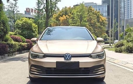 Volkswagen Golf VIII, 2021 год, 1 770 000 рублей, 2 фотография