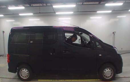 Nissan NV200, 2019 год, 1 200 000 рублей, 4 фотография