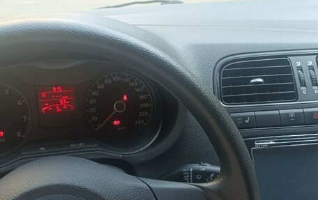Volkswagen Polo VI (EU Market), 2012 год, 980 000 рублей, 11 фотография