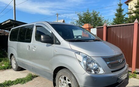 Hyundai Grand Starex Grand Starex I рестайлинг 2, 2008 год, 1 650 000 рублей, 10 фотография