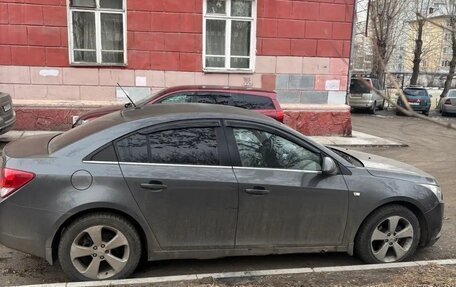 Chevrolet Cruze II, 2010 год, 700 000 рублей, 12 фотография