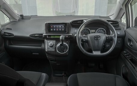 Toyota Wish II, 2010 год, 1 379 000 рублей, 6 фотография