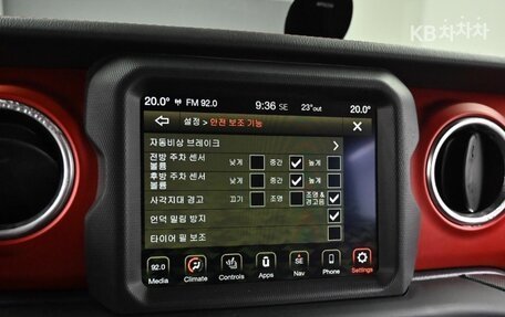 Jeep Wrangler, 2021 год, 3 663 010 рублей, 16 фотография