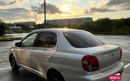 Toyota Platz, 2001 год, 330 000 рублей, 5 фотография