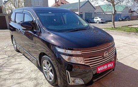 Nissan Elgrand III, 2011 год, 2 250 000 рублей, 10 фотография