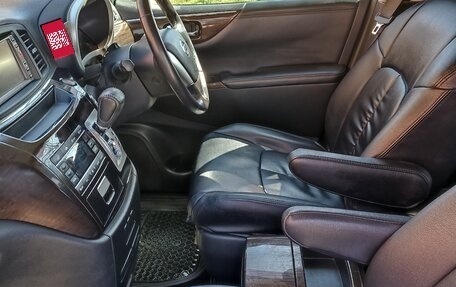 Nissan Elgrand III, 2011 год, 2 250 000 рублей, 12 фотография