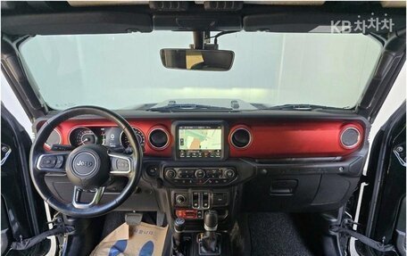 Jeep Wrangler, 2021 год, 3 452 010 рублей, 8 фотография
