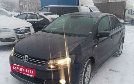 Volkswagen Polo VI (EU Market), 2012 год, 600 000 рублей, 2 фотография