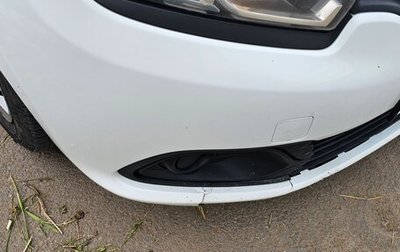 Renault Logan II, 2017 год, 450 000 рублей, 1 фотография