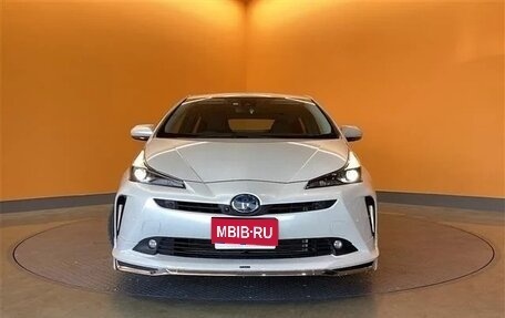 Toyota Prius IV XW50, 2022 год, 2 705 055 рублей, 1 фотография