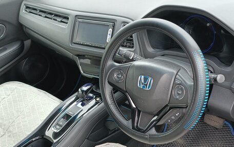 Honda Vezel, 2014 год, 1 750 000 рублей, 14 фотография