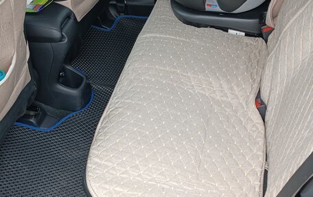Honda Vezel, 2014 год, 1 750 000 рублей, 12 фотография