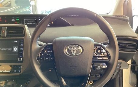 Toyota Prius IV XW50, 2022 год, 2 705 055 рублей, 6 фотография