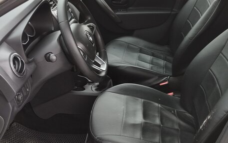 Renault Logan II, 2018 год, 790 000 рублей, 8 фотография
