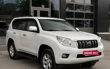 Toyota Land Cruiser Prado 150 рестайлинг 2, 2012 год, 2 900 000 рублей, 3 фотография