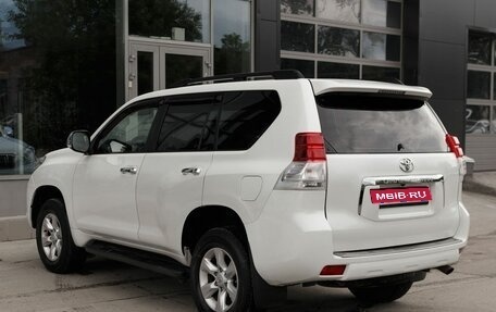 Toyota Land Cruiser Prado 150 рестайлинг 2, 2012 год, 2 900 000 рублей, 7 фотография