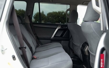 Toyota Land Cruiser Prado 150 рестайлинг 2, 2012 год, 2 900 000 рублей, 19 фотография