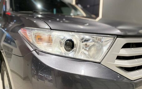 Toyota Highlander III, 2011 год, 1 900 000 рублей, 10 фотография