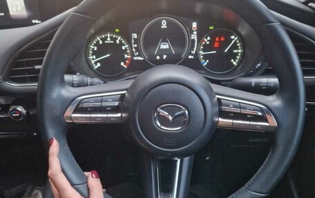 Mazda 3, 2020 год, 2 050 000 рублей, 4 фотография