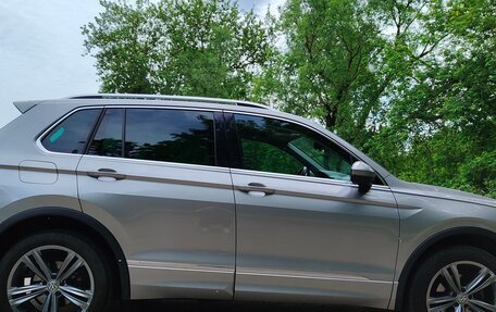 Volkswagen Tiguan II, 2019 год, 3 300 000 рублей, 5 фотография