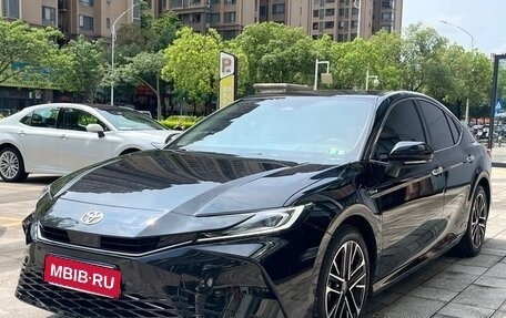 Toyota Camry, 2024 год, 3 100 000 рублей, 1 фотография
