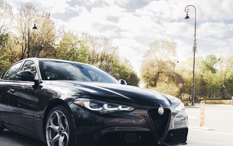 Alfa Romeo Giulia II, 2023 год, 3 600 000 рублей, 10 фотография