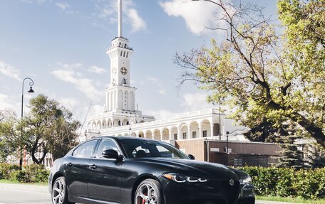 Alfa Romeo Giulia II, 2023 год, 3 600 000 рублей, 9 фотография