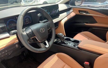 Toyota Camry, 2024 год, 3 100 000 рублей, 9 фотография