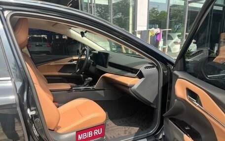 Toyota Camry, 2024 год, 3 100 000 рублей, 12 фотография