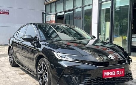 Toyota Camry, 2024 год, 3 100 000 рублей, 6 фотография