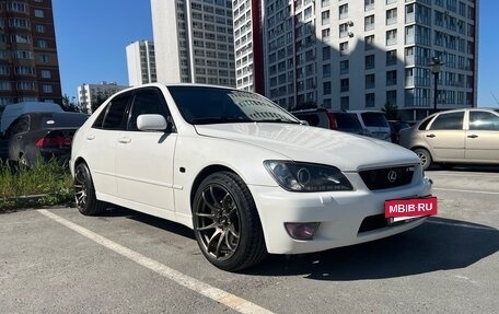 Lexus IS II рестайлинг 2, 2000 год, 970 000 рублей, 16 фотография
