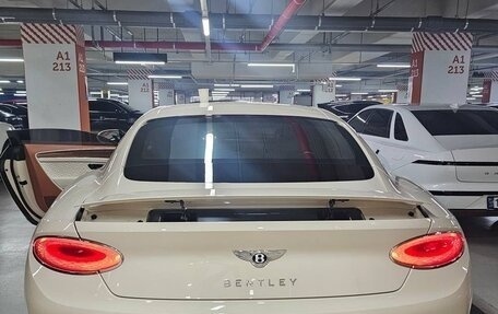 Bentley Continental GT III, 2023 год, 26 620 500 рублей, 3 фотография