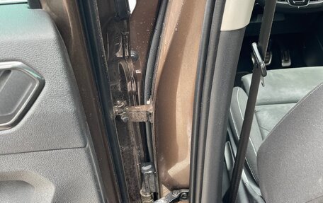 Volkswagen Tiguan II, 2018 год, 2 495 000 рублей, 14 фотография