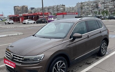 Volkswagen Tiguan II, 2018 год, 2 495 000 рублей, 26 фотография