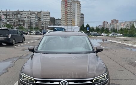 Volkswagen Tiguan II, 2018 год, 2 495 000 рублей, 25 фотография