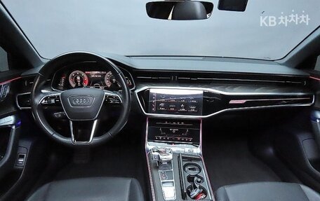 Audi A6, 2021 год, 3 395 010 рублей, 6 фотография