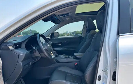 Toyota Harrier, 2022 год, 2 550 690 рублей, 7 фотография