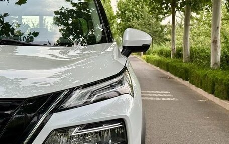 Nissan X-Trail, 2023 год, 2 650 000 рублей, 11 фотография