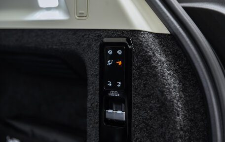 Land Rover Range Rover IV рестайлинг, 2025 год, 25 250 000 рублей, 27 фотография