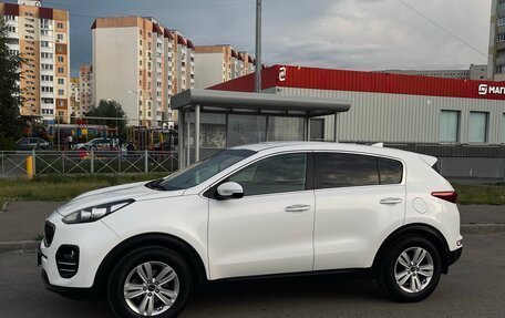 KIA Sportage IV рестайлинг, 2018 год, 2 050 000 рублей, 3 фотография