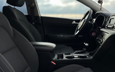 KIA Sportage IV рестайлинг, 2018 год, 2 050 000 рублей, 14 фотография
