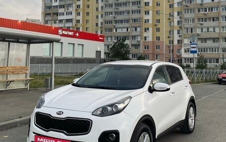 KIA Sportage IV рестайлинг, 2018 год, 2 050 000 рублей, 12 фотография