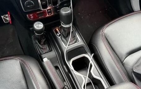 Jeep Wrangler, 2022 год, 4 100 001 рублей, 8 фотография