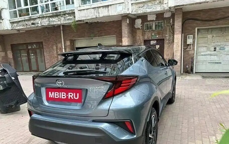 Toyota C-HR I рестайлинг, 2022 год, 1 999 055 рублей, 4 фотография