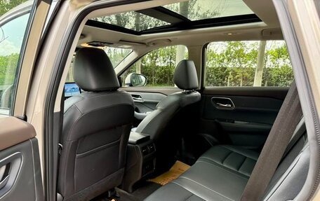 Nissan X-Trail, 2023 год, 2 680 000 рублей, 21 фотография